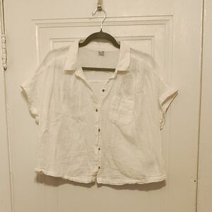 NWOT Old Navy Cotton Button Down Blouse